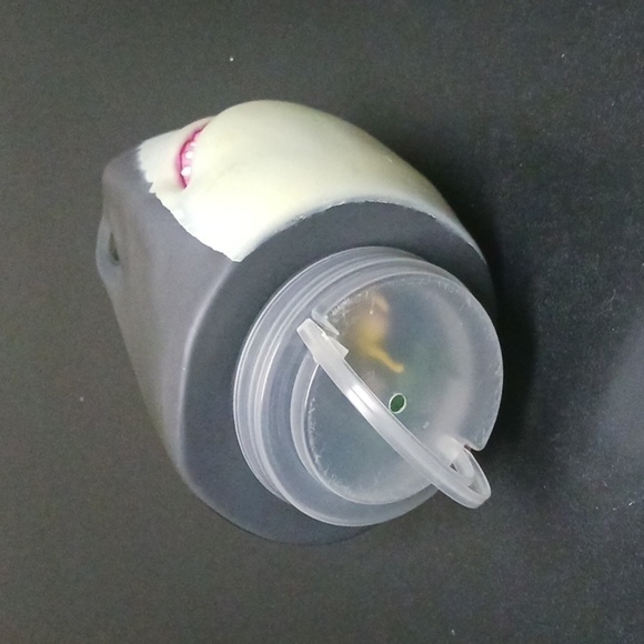 Shark Case - Picture 2 of 8